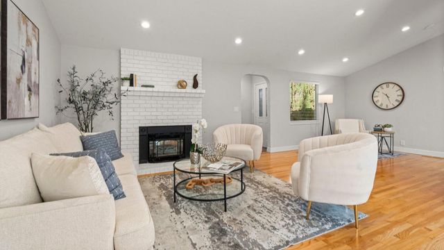 14355 La Rinconada Drive, Los Gatos, CA 95032