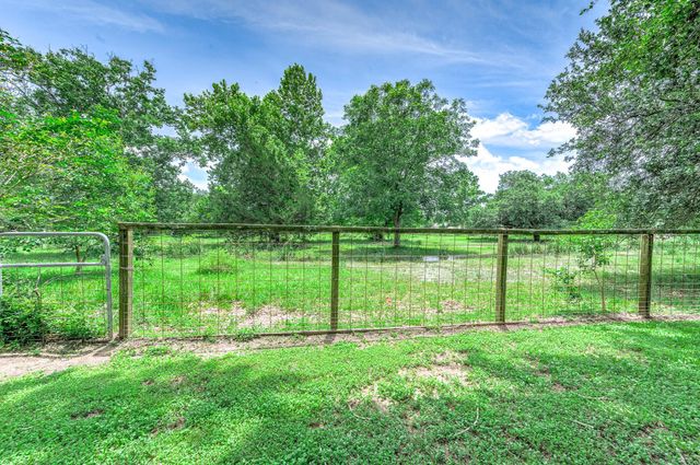 3875 Larkspur Street, Alvin, TX 77511