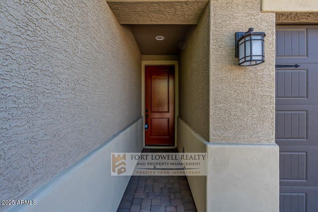 8443 S 164TH Drive, Goodyear, AZ 85338