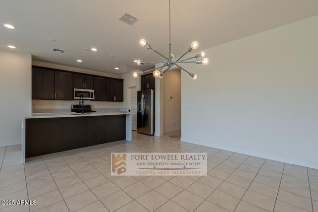 8443 S 164TH Drive, Goodyear, AZ 85338