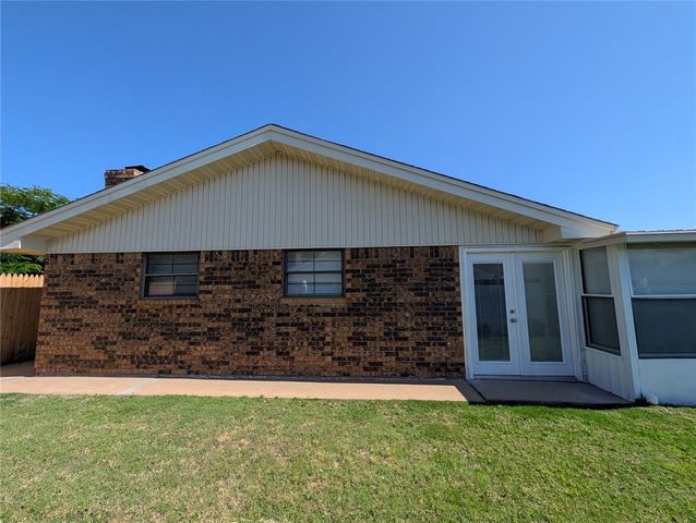 2504 SW 92nd Street, Oklahoma City, OK 73159