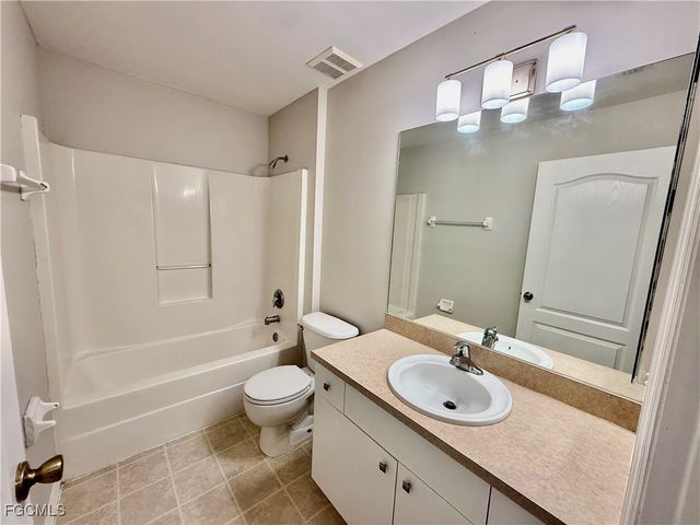 710 Altair AVE, Fort Myers, FL 33913