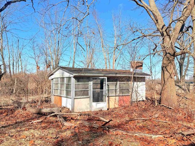 1820 Husen Road, Saginaw, MI 48601