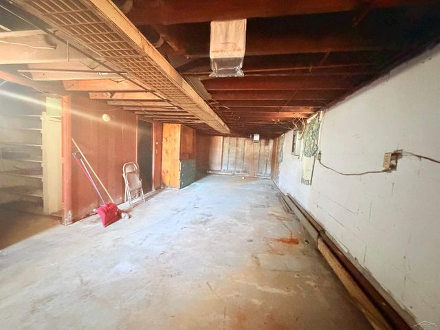 1820 Husen Road, Saginaw, MI 48601