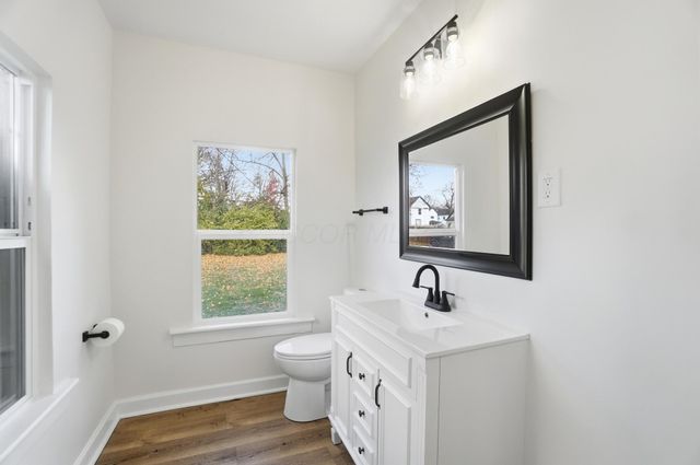 2250 Willamont Avenue, Columbus, OH 43219