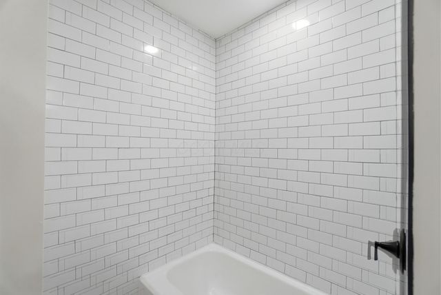 2250 Willamont Avenue, Columbus, OH 43219