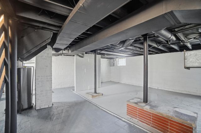 2250 Willamont Avenue, Columbus, OH 43219