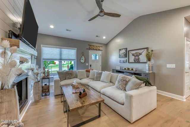 593 Gardenia Drive, Johnson City, TN 37615