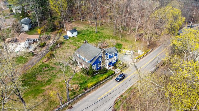 75 Chappaqua Road, Briarcliff Manor, NY 10510