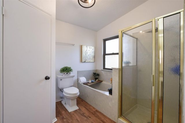 1400 Piney Creek LN, Cedar Park, TX 78613