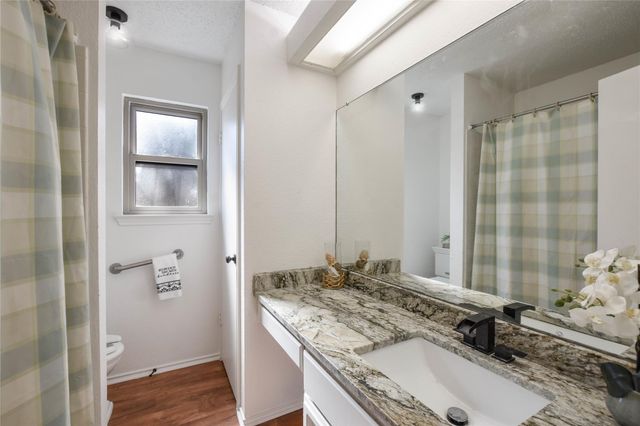 1400 Piney Creek LN, Cedar Park, TX 78613