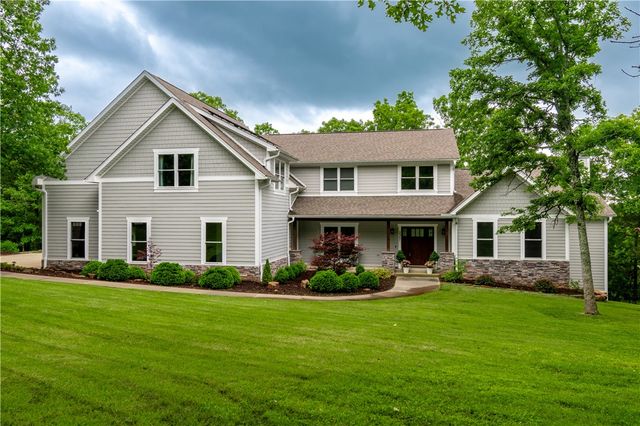 2357 Fox Trail, Fayetteville, AR 72703