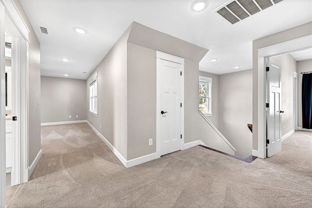 2357 Fox Trail, Fayetteville, AR 72703