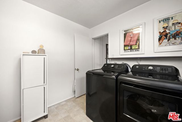 17031 Enadia Way, Los Angeles, CA 91406