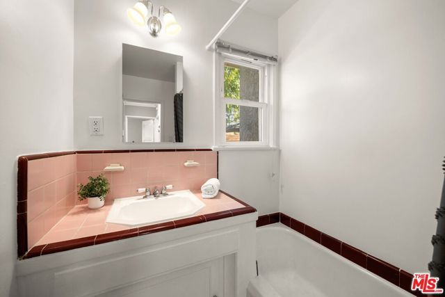17031 Enadia Way, Los Angeles, CA 91406