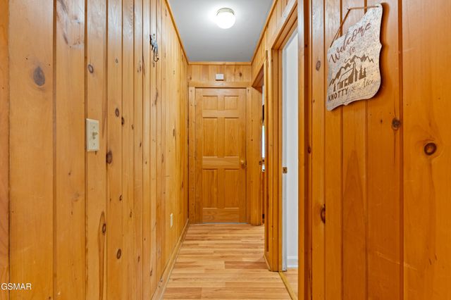 2050 Abbey Lane Way, Sevierville, TN 37862