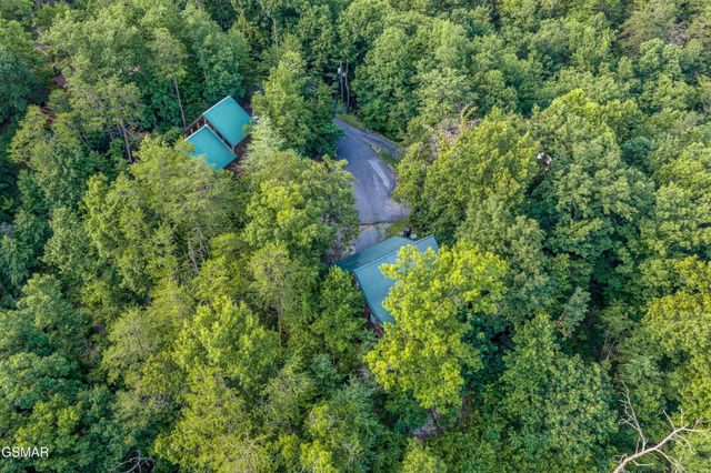 2050 Abbey Lane Way, Sevierville, TN 37862