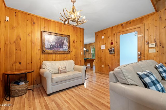 2050 Abbey Lane Way, Sevierville, TN 37862