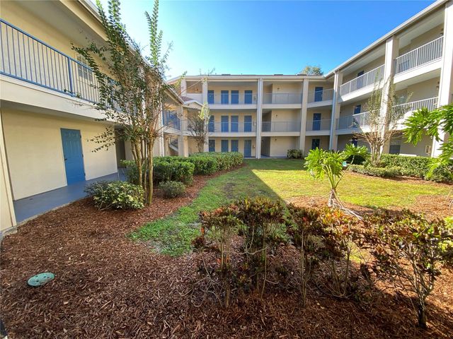 7340 WESTPOINTE BOULEVARD 329, Orlando, FL 32835