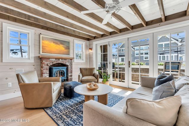 255 1st Avenue, Manasquan, NJ 08736
