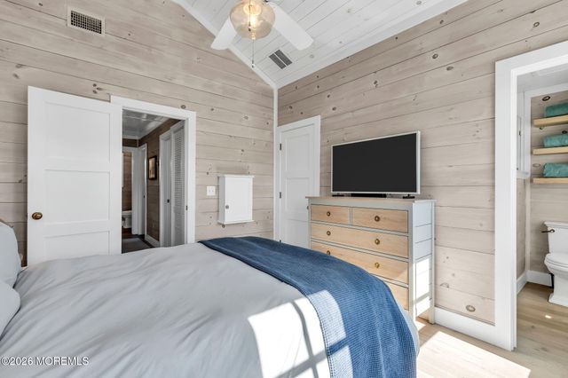 255 1st Avenue, Manasquan, NJ 08736