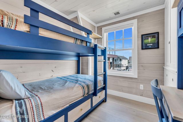 255 1st Avenue, Manasquan, NJ 08736