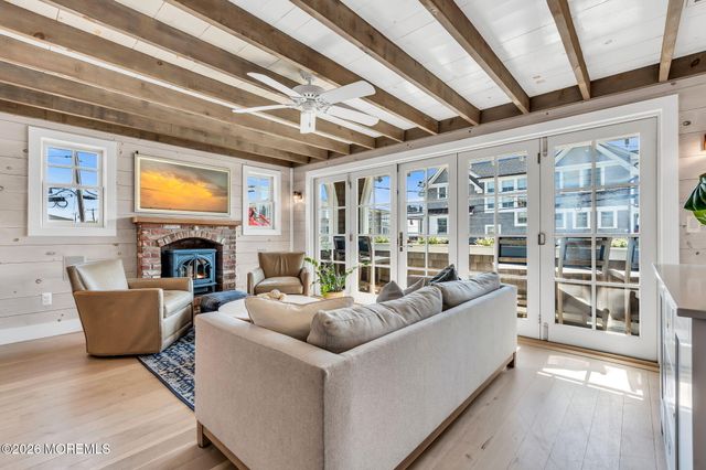 255 1st Avenue, Manasquan, NJ 08736