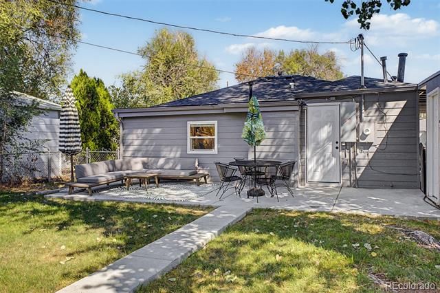 6970 Reno Drive, Arvada, CO 80002
