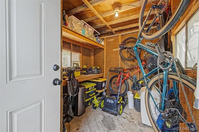 6970 Reno Drive, Arvada, CO 80002