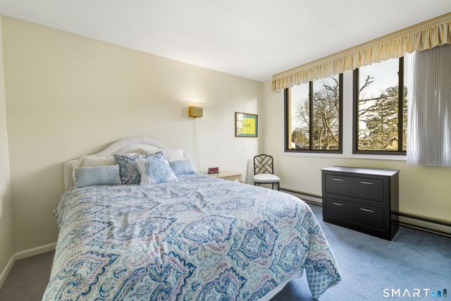 791 Prospect Avenue 17, West Hartford, CT 06105