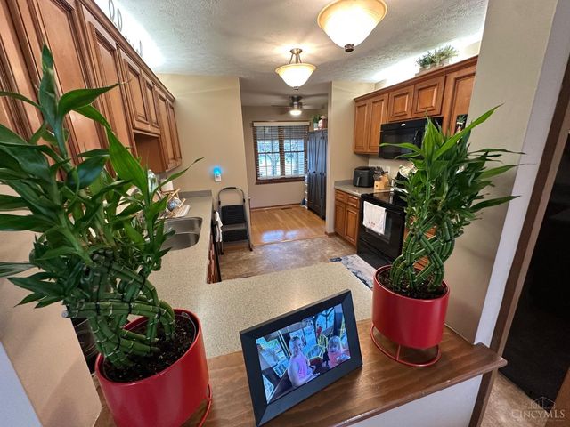 4827 Riverview Avenue, Middletown, OH 45042