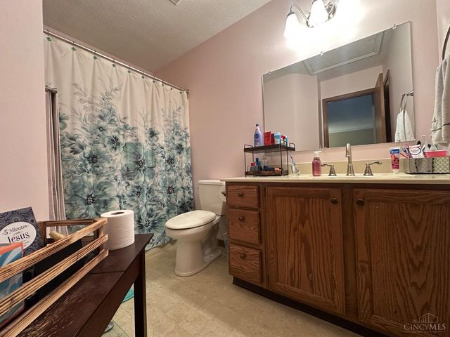 4827 Riverview Avenue, Middletown, OH 45042