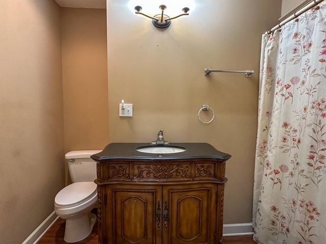 86 Cherokee Road, Cherokee Village, AR 72529