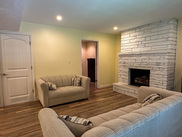 86 Cherokee Road, Cherokee Village, AR 72529