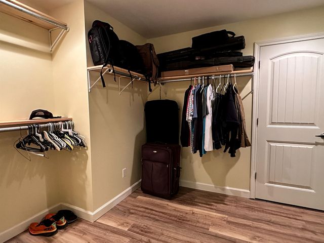 86 Cherokee Road, Cherokee Village, AR 72529