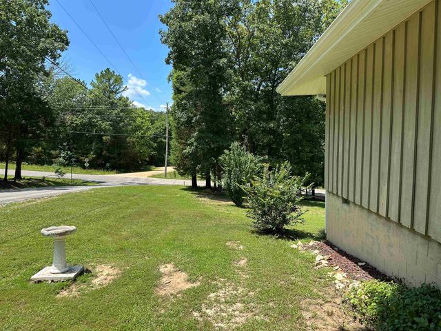 86 Cherokee Road, Cherokee Village, AR 72529