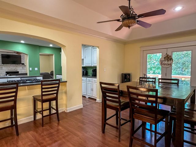 86 Cherokee Road, Cherokee Village, AR 72529