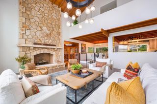 1590 Sylvaner Ave, St. Helena, CA 94574