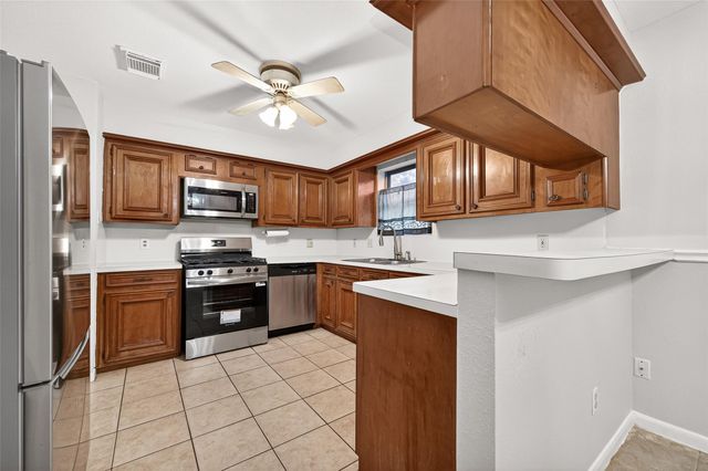 25131 Thrushwood Lane, Spring, TX 77373