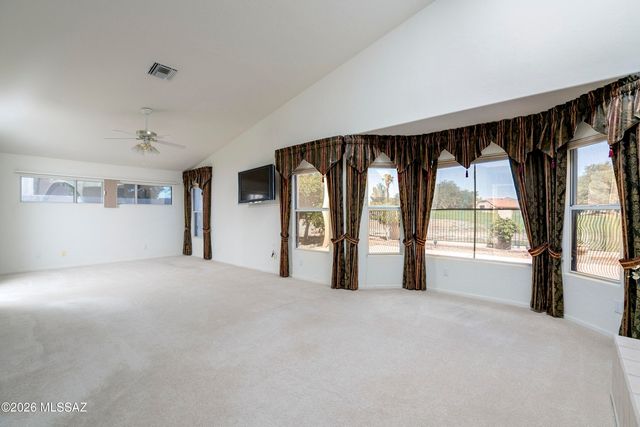 1820 W Wimbledon Way, Oro Valley, AZ 85737