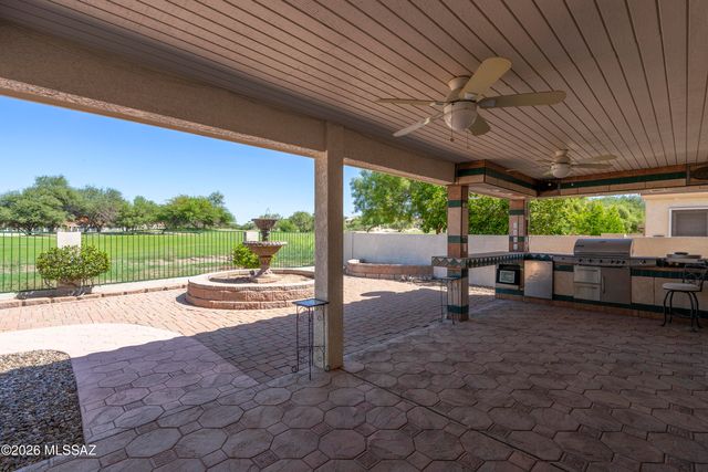 1820 W Wimbledon Way, Oro Valley, AZ 85737