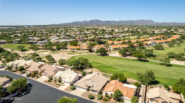 1820 W Wimbledon Way, Oro Valley, AZ 85737