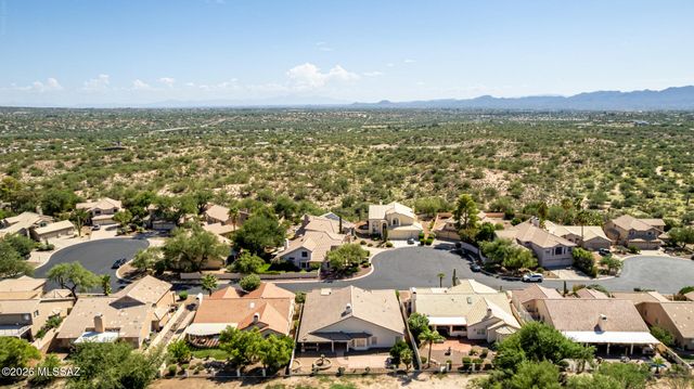 1820 W Wimbledon Way, Oro Valley, AZ 85737