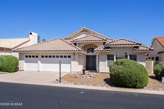 1820 W Wimbledon Way, Oro Valley, AZ 85737