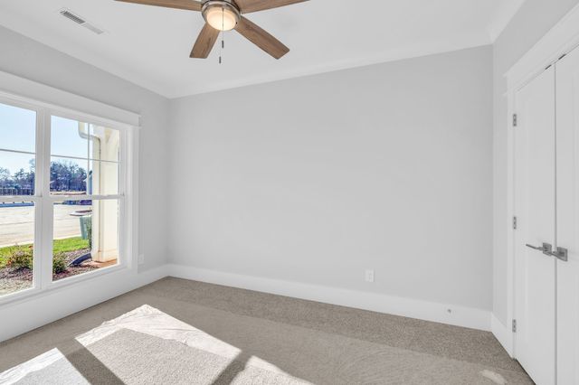 1960 Grace Johns Cir, Murfreesboro, TN 37128