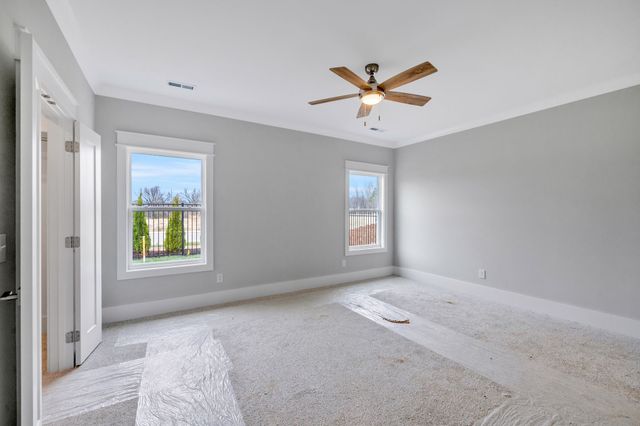 1960 Grace Johns Cir, Murfreesboro, TN 37128