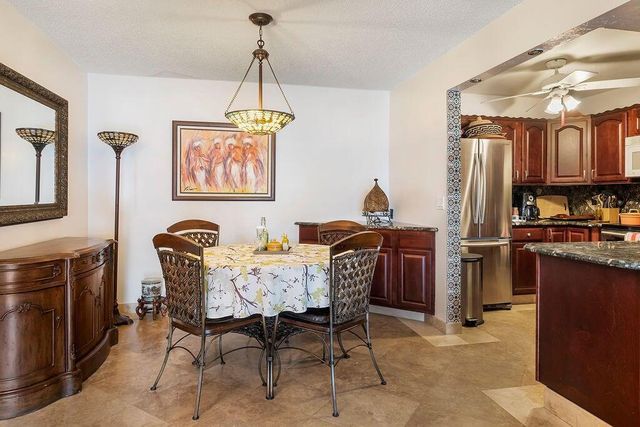 9900 Pineapple Tree Drive 106, Boynton Beach, FL 33436