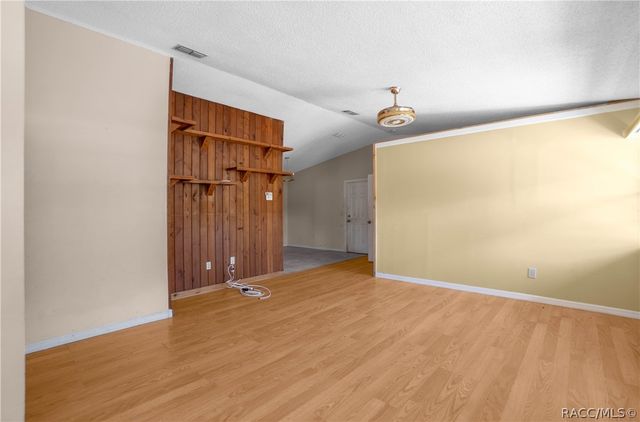 1711 N Croft Avenue, Inverness, FL 34453