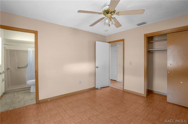 1711 N Croft Avenue, Inverness, FL 34453