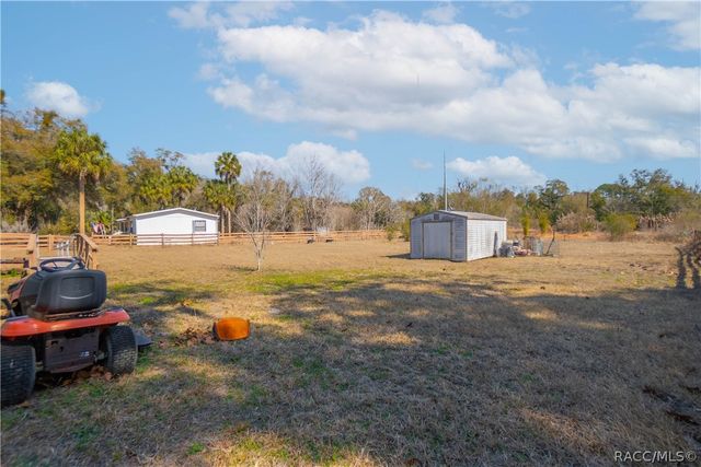 1711 N Croft Avenue, Inverness, FL 34453